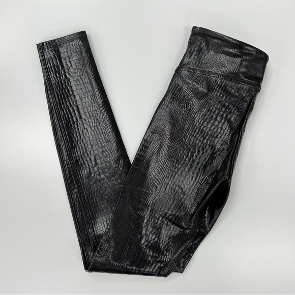 SPANX Pants - Faux Leather Croc Shine Leggings in Black/Brown
